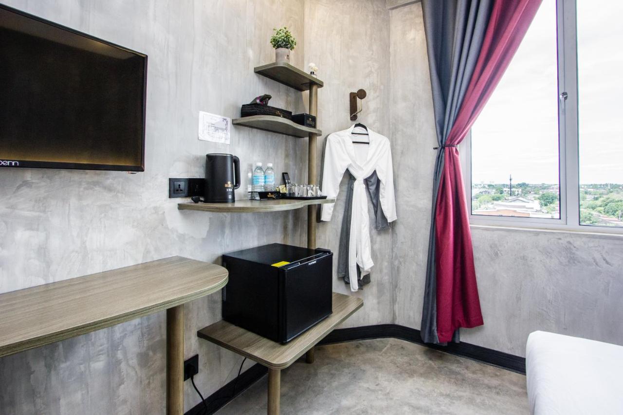 Sri Indar Hotel & Suites Parit Buntar Εξωτερικό φωτογραφία
