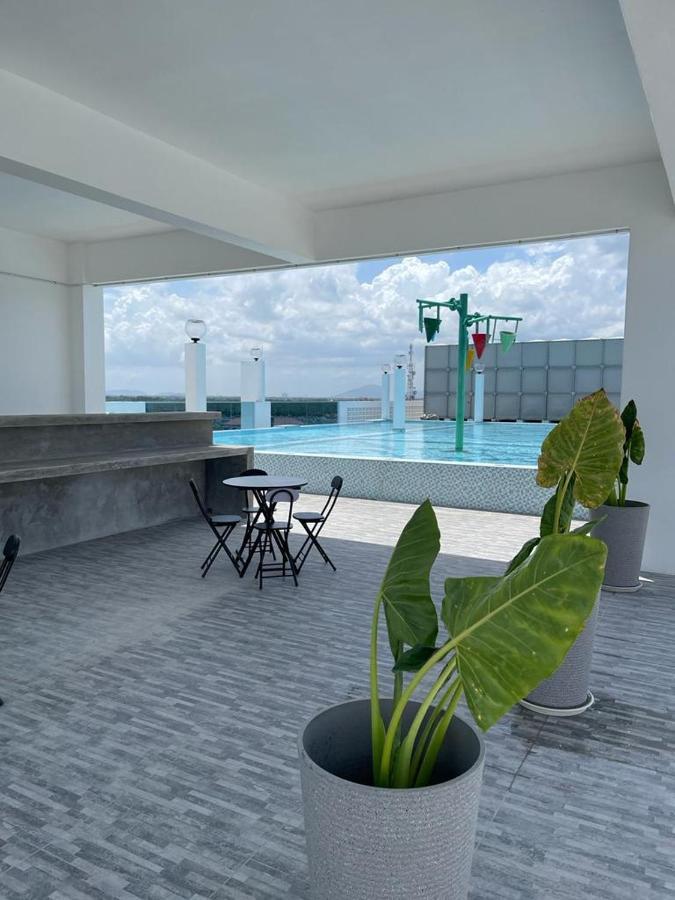 Sri Indar Hotel & Suites Parit Buntar Εξωτερικό φωτογραφία