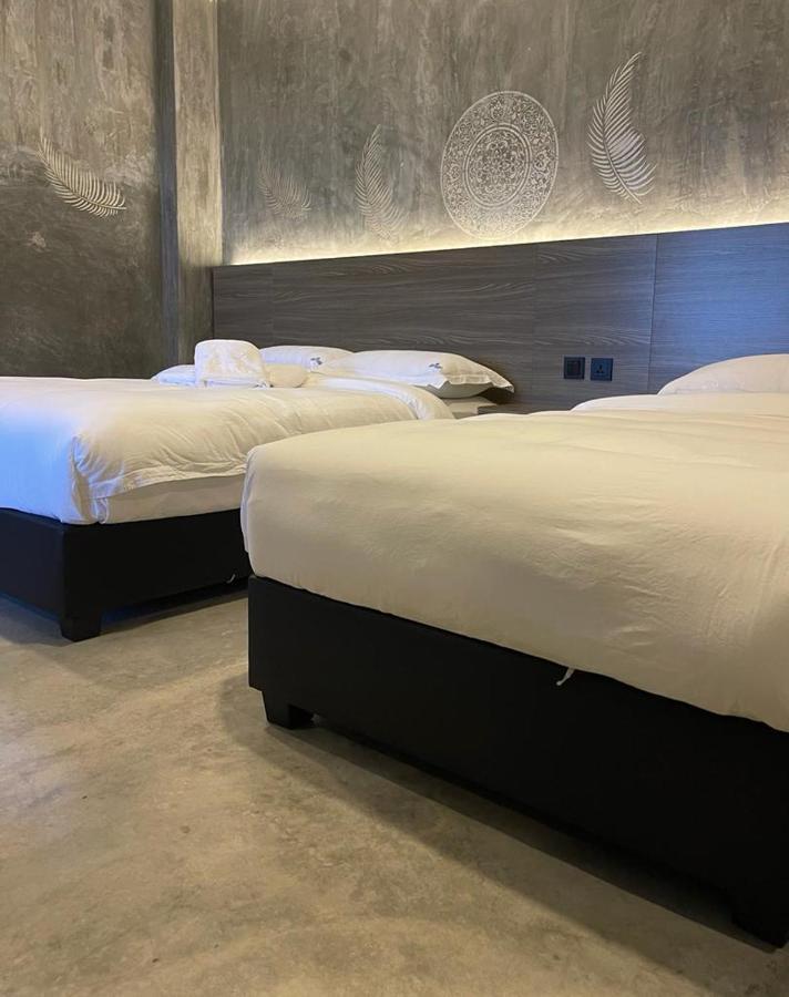 Sri Indar Hotel & Suites Parit Buntar Εξωτερικό φωτογραφία